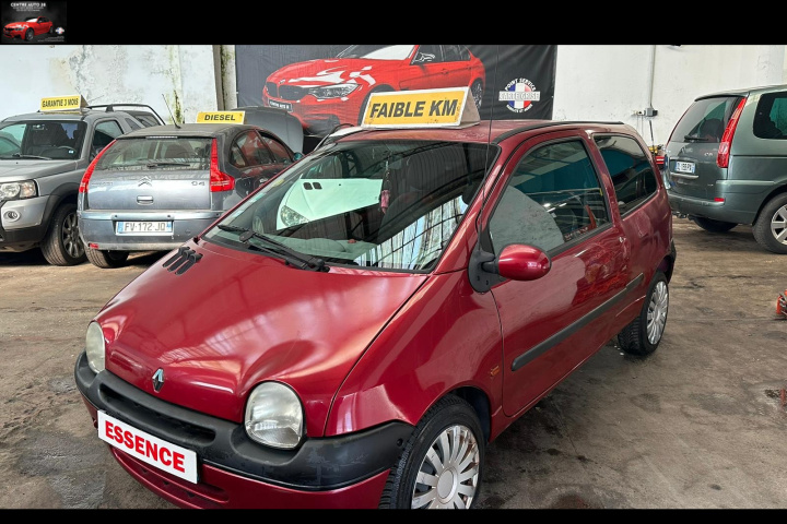 RENAULT TWINGO